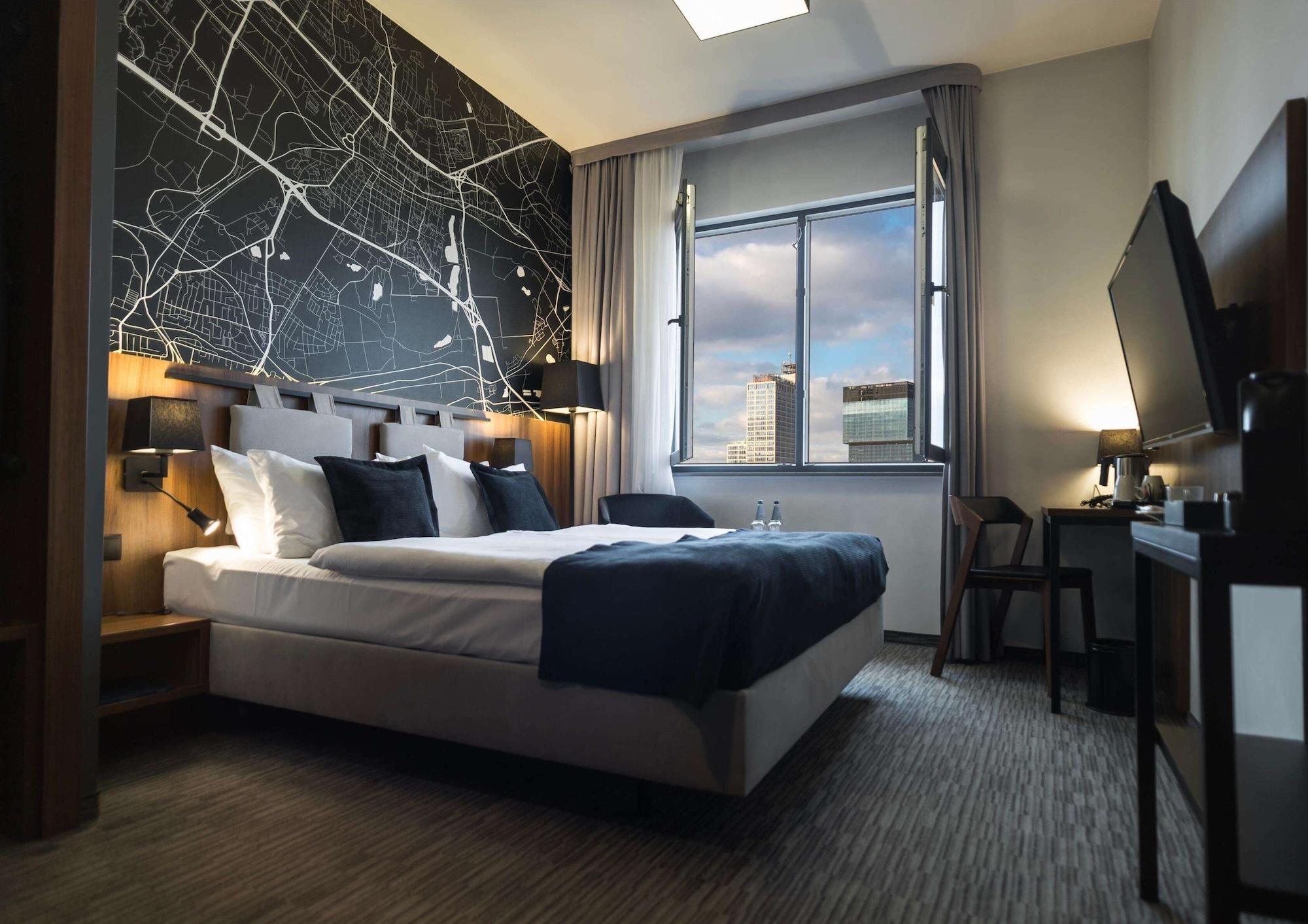Best Western Hotel Mariacki Katowice Exteriör bild